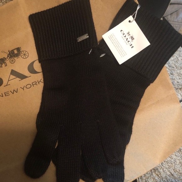 COACH | Black Signature Embossed Knit Tech Gloves - Picture 3 of 4